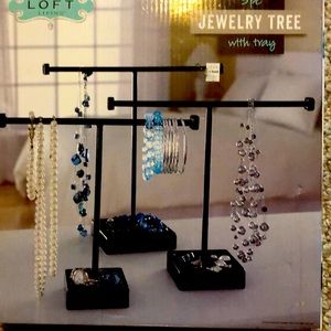 Brand new! Jewelry tree